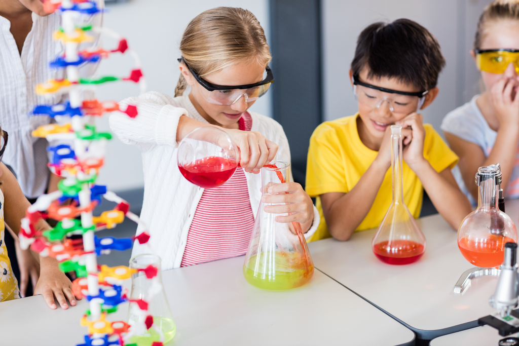 5 Contoh Percobaan Sains Sederhana untuk Anak